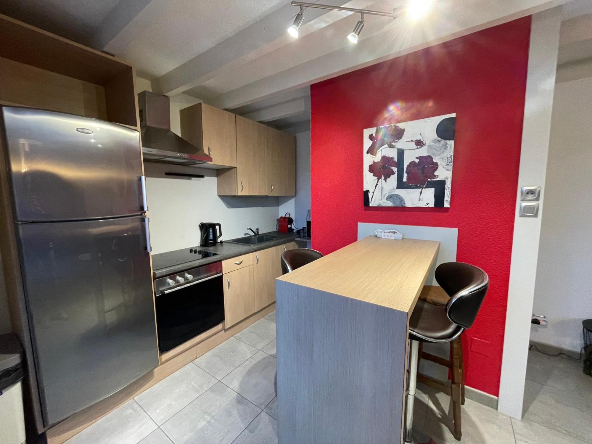 Fathala - Appartement Lumineux En Dernier Etage - Face A La Gare Routiere Sarrebourg Ngoại thất bức ảnh